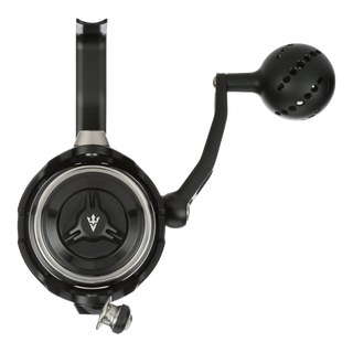 Visser PierMaster Series bail-less spinning reel in black, product view 5