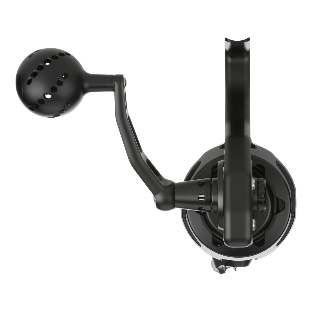 Visser PierMaster Series bail-less spinning reel in black, product view 4